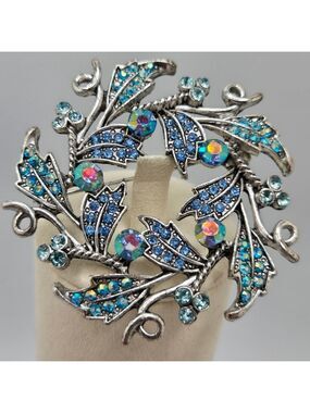 Sapphire Blue Peacock Aurora Borealus AB Rhinestone Leaf Round Wreath Brooch Pin
